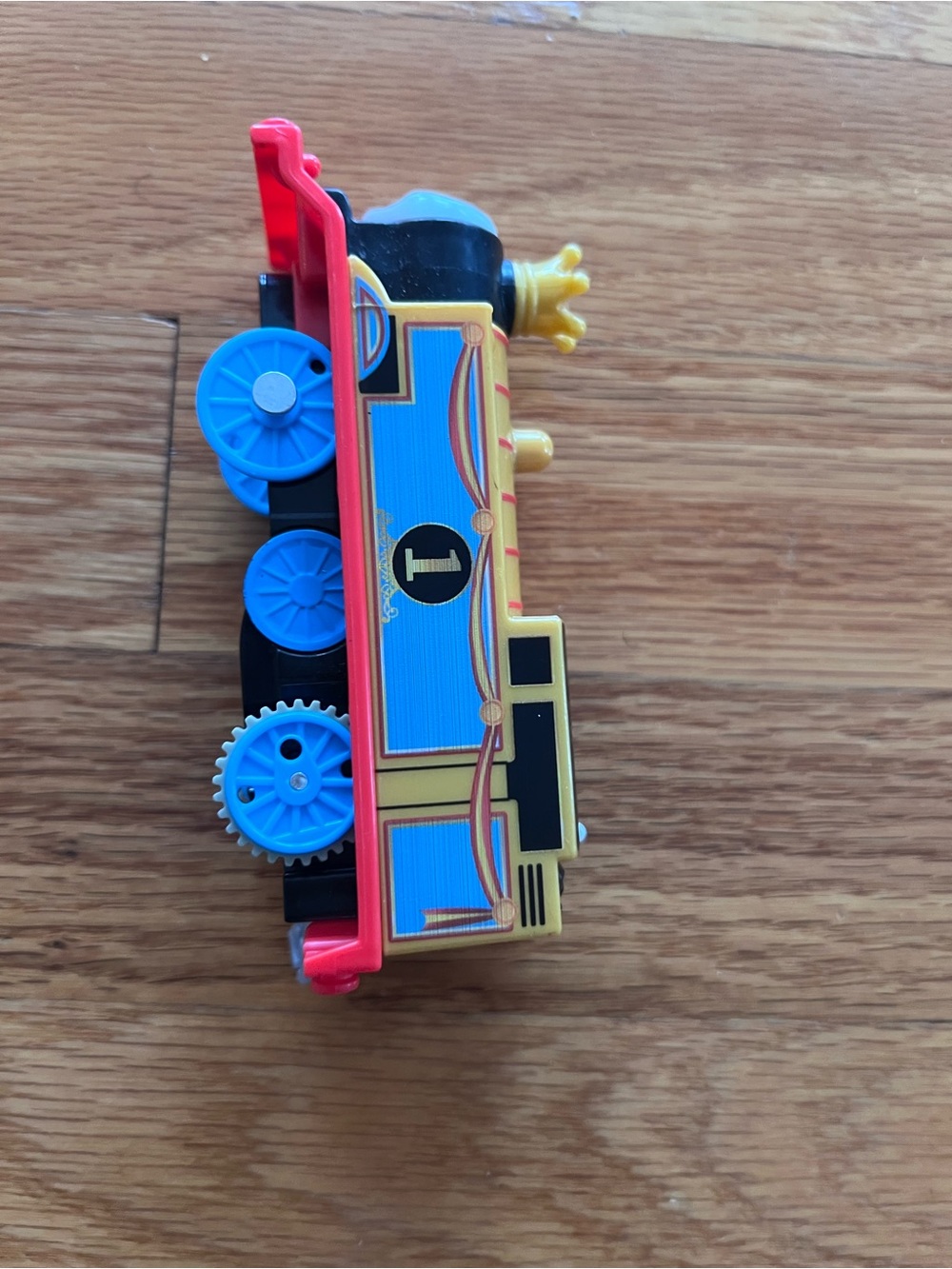 Thomas & Friends TrackMaster King Thomas Motorized Train